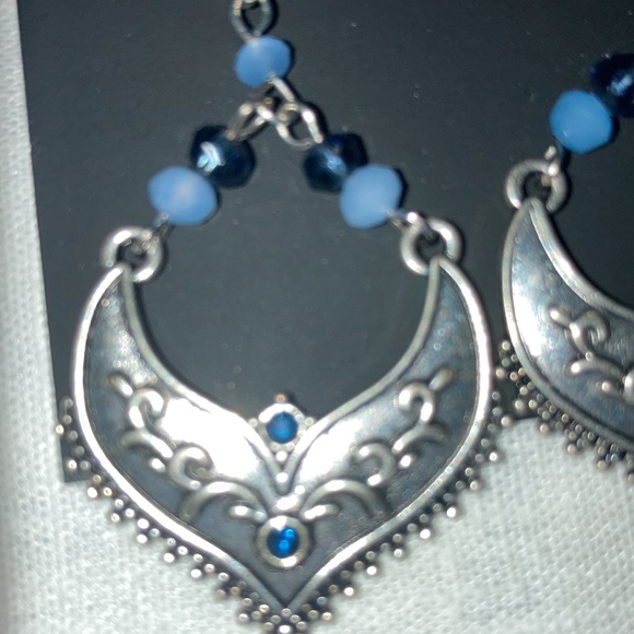 NWOT INC st w/2 shades purple beads and 2 purple rhinestones, $16 - Picture 2 of 4